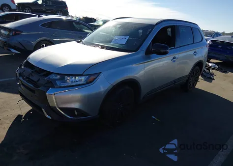 2020 Mitsubishi Outlander Le 2.4/Se 2.4/Sel 2.4/Sp 2.4 из США, поврежденный, VIN JA4AD3A39LZ030045
